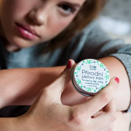 Přírodní pleťový krém "Anti-pupínek" - Konopný olej, šalvěj, mateřídouška a tea tree Přírodní pleťový krém "Anti-pupínek" - Konopný olej, šalvěj, mateřídouška a tea tree