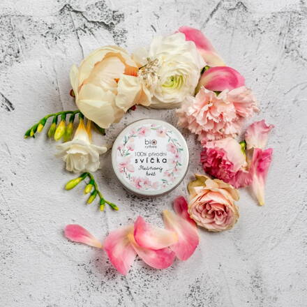 Extravagantně přírodní svíčka - Třešňový květ Extravagantně přírodní svíčka - Třešňový květ